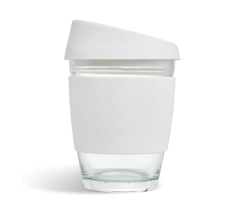 Стъклена чаша