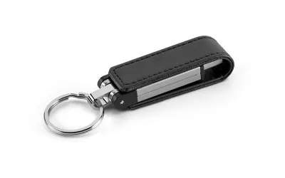 Комплект бележник А5, химикалка, картодържач и USB 