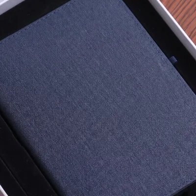 Дамски комплект бележник А5, химикалка, картодържач и USB 